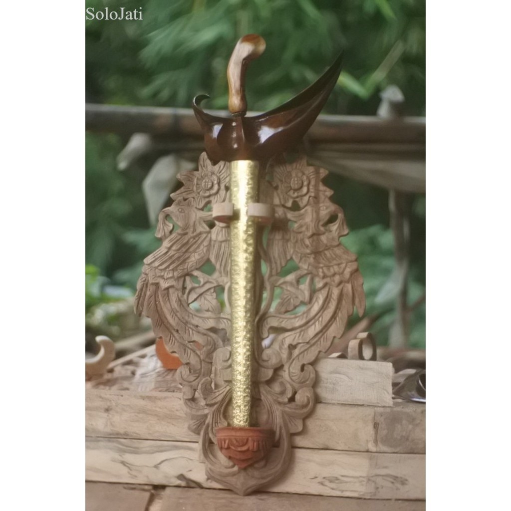 

blawong rak jagrak keris motif merak ke ukiran jepara halus hrg murah murah