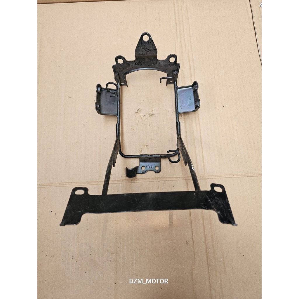Original Breket Dudukan Lampu Depan Yamaha Vixion Lama Old Bulat