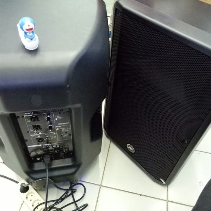 Speaker aktif Yamaha DBR 15 original product