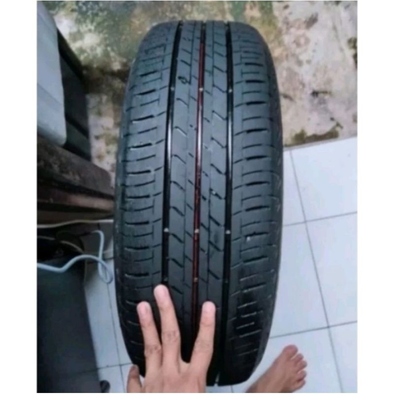 Ban Mobil Copotan Ring 14 Merek Bridgestone Ecopia Ukuran 175/65 R14 Second Tubless