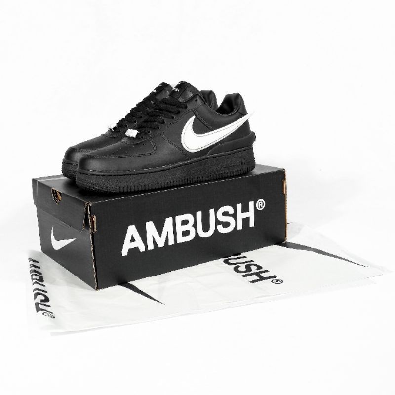 NIKE AIR FORCE 1 AMBUSH BLACK