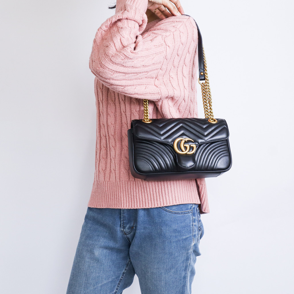 [BRANDED REPUBLIC 2] Tas Slingbag Wanita Gucci Gg Marmont Metalase Medium Black Shoulder Bag