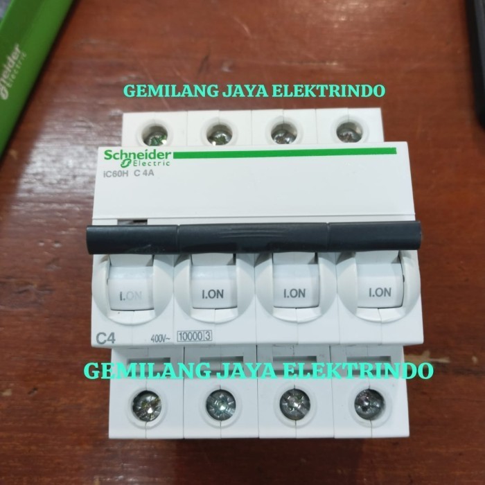 MCB SCHNEIDER iC60H 4P 4A 10KA SCHNEIDER A9F84404 ORIGINAL ASLI NEW