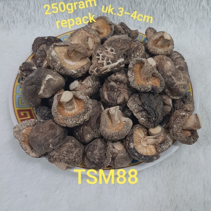 

Jamur Hioko Shitake Kering 3-4cm tebal 250gram