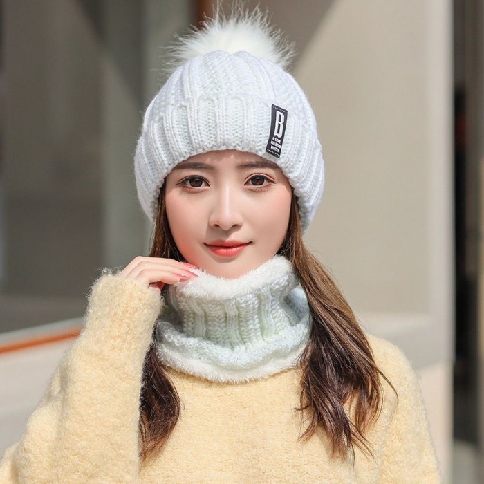 Topi Kupluk Syal Rajut Beanie Set Pompom Winter Korea Import Wanita - Putih