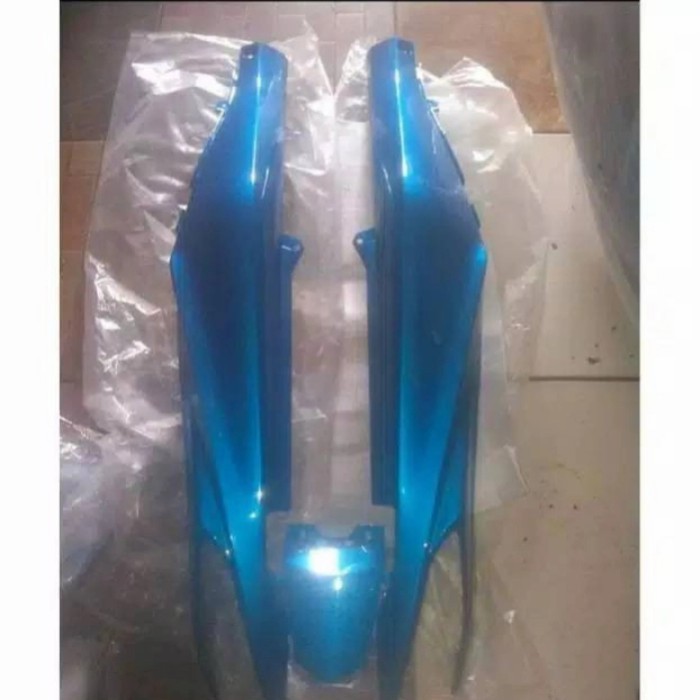 Body belakang Jupiter Z robot biru