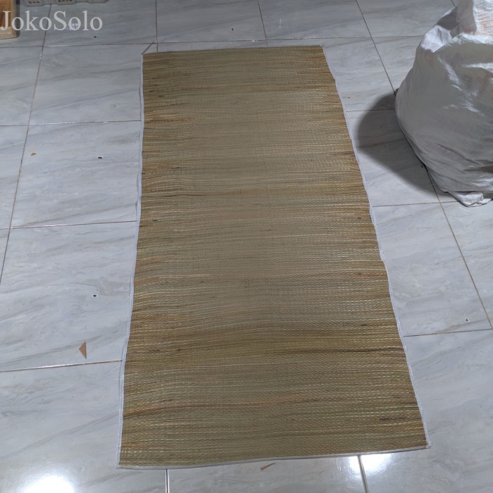 

Tikar Mendong / Tikar Mendong POLOS Kecil murah