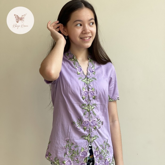 Kebaya bordir Kirana modern encim anyelir katun lengan pendek