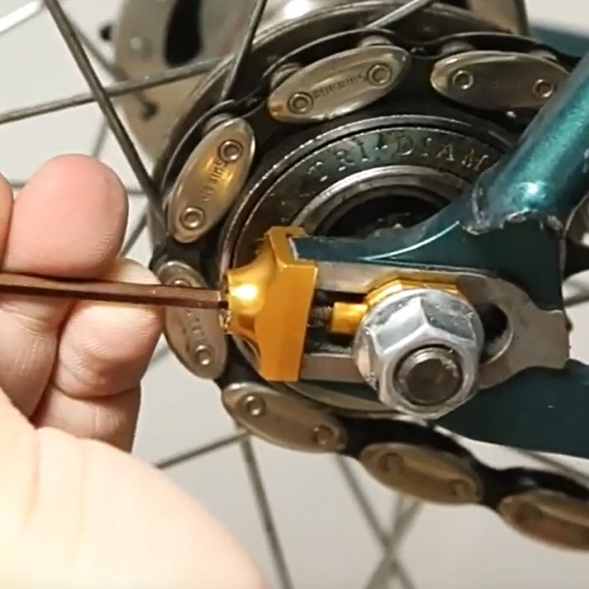Setelan Pengencang Rantai Anting Sepeda Lipat Chain Tensioner Sepeda / Fungsi Penyetelan Rantai