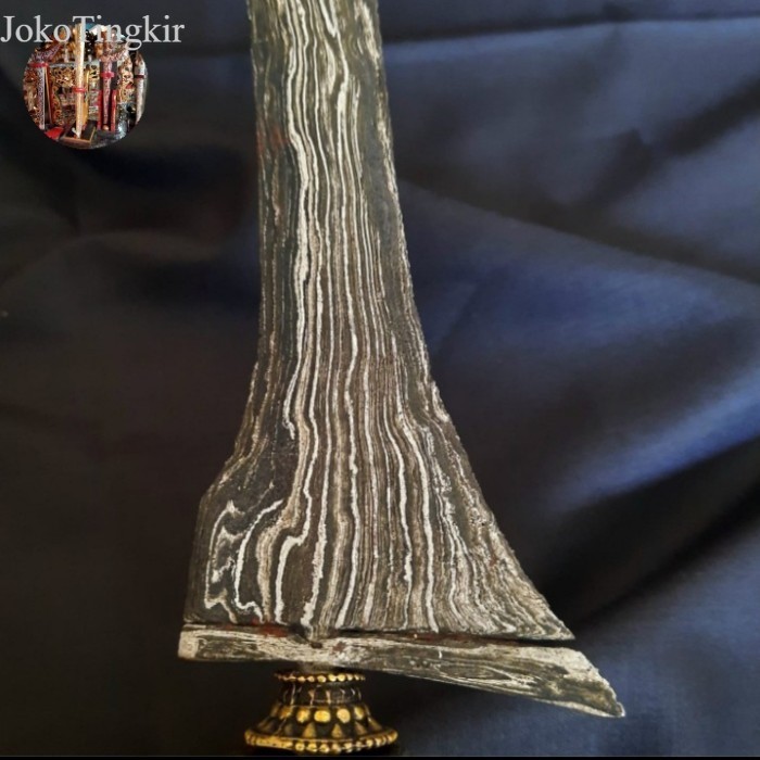 

Keris Brojol Sepuh Pamor Singkir Tangguh Pajajaran antik