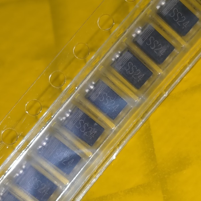DIODA SS24 SMD SR24 2A THE BEST SPAREPART COMPONENTS