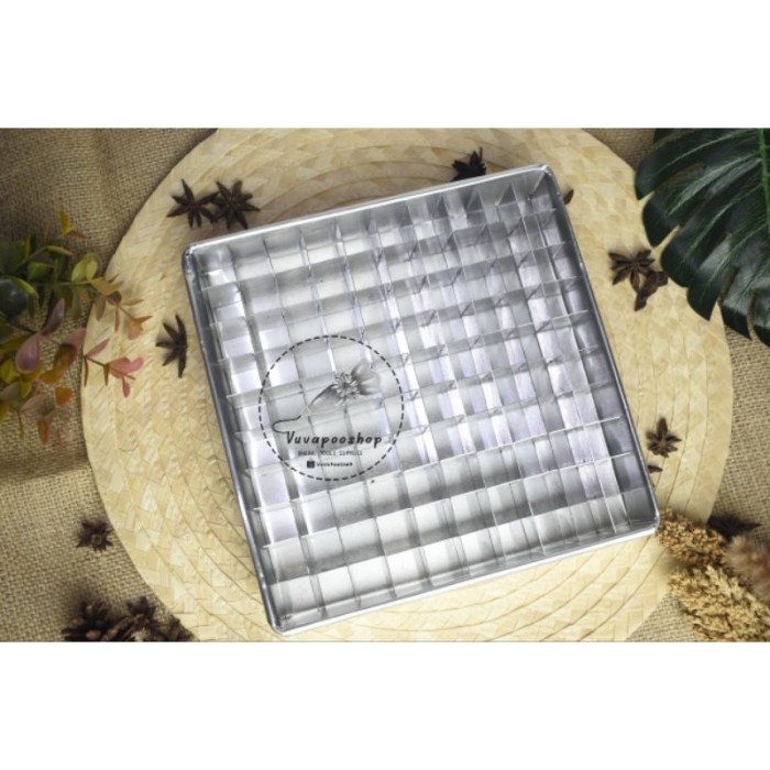 ATMA Loyang Brownies Sekat 100 Loyang Brownies Bites Loyang Potong Sekat - 20x20x4 cm