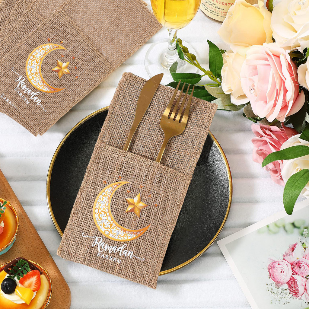 

Eid Mubarak Moon Star Knife Fork Bag Ramadan Kareem Decorations For Home 2025 Islamic Muslim Party Supplies Burlap Tableware Bag