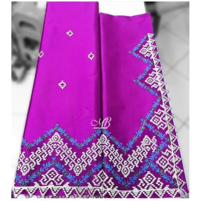 Setelan baju kurung bordir POLA motif melayu bahan taveta orbi