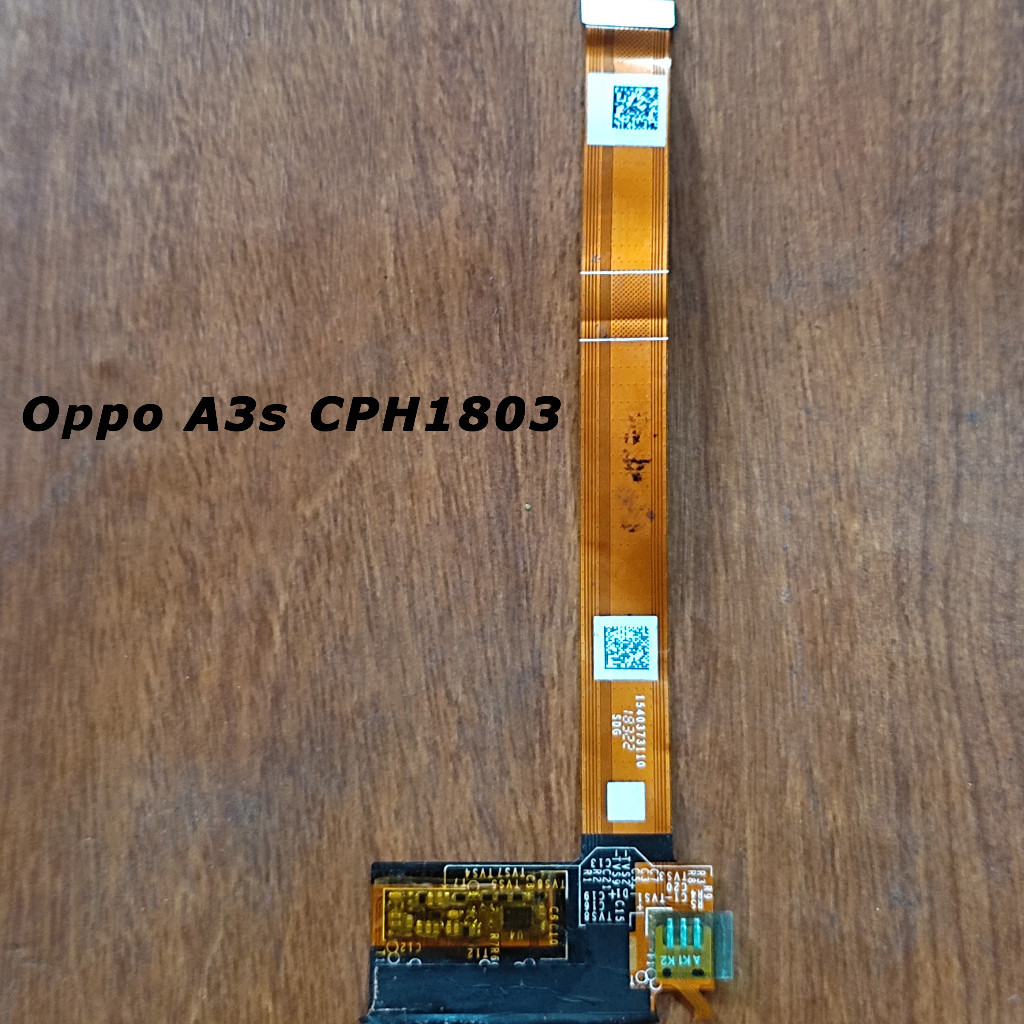 Oppo A3S  Fleksibel flexible konektor lcd copotan