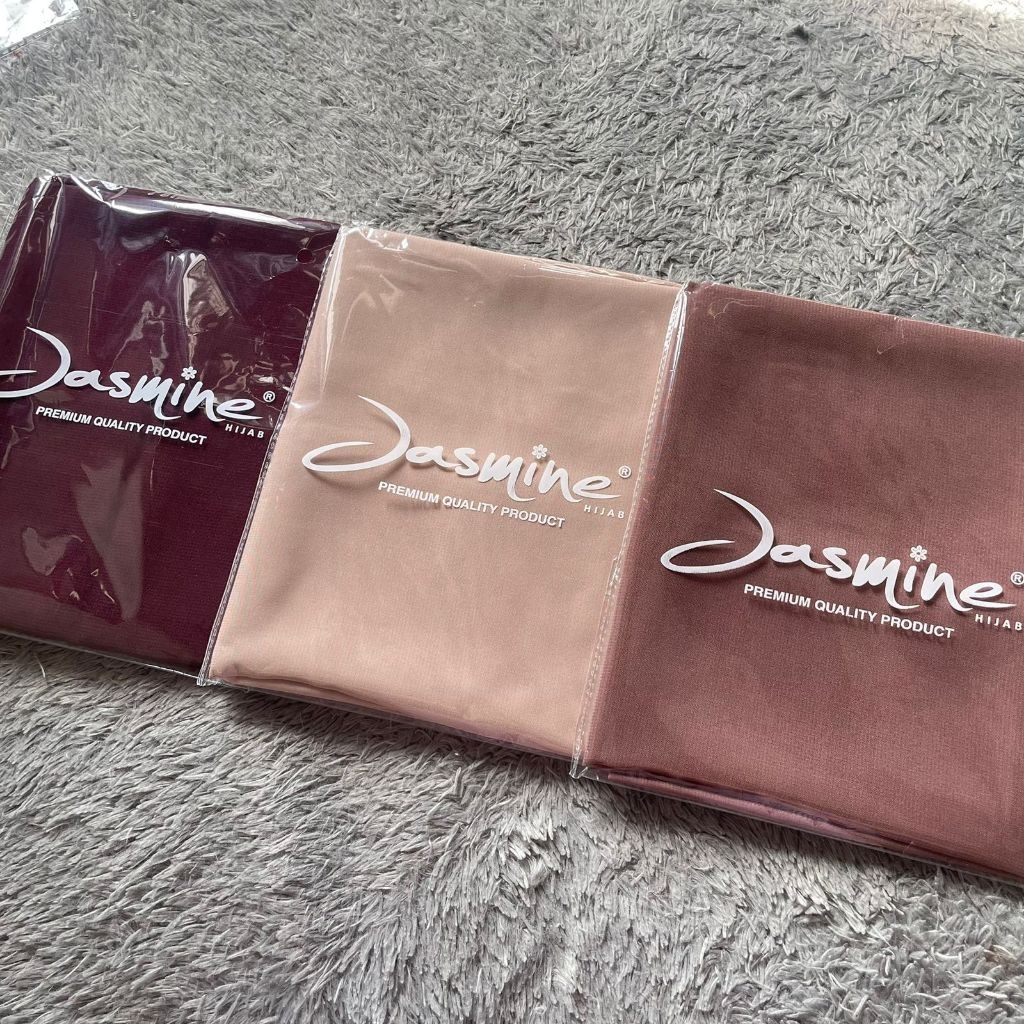 Jilbab Segi Empat Polly Cotton Premimum / Hijab Segi Empat Bella Square Premium by Jasmine