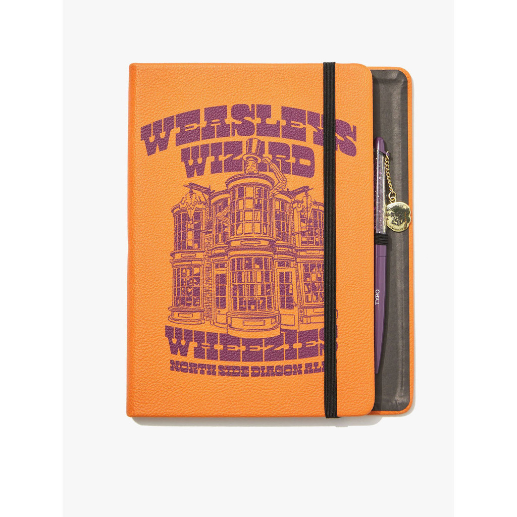 

Typo - Buku & Alat Tulis - A5 Premium Buffalo Journal Pen Set