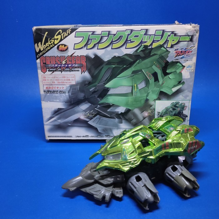 CrushGear FangDasher mix Bandai bekas