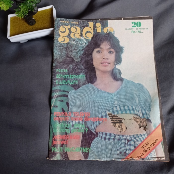 Majalah Gadis. Agustus 1974