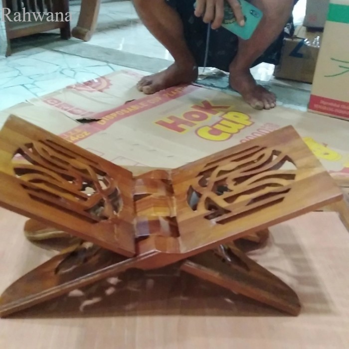 

rekal tempat baca al qur an motif ukir murah