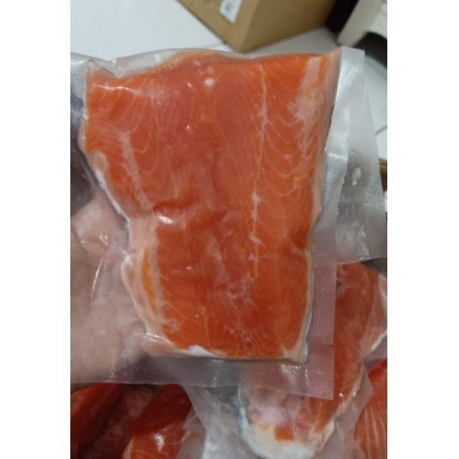 

Ikan Salmon Norwegian Fillet EKOR [ORDER 200-GRAM] IMPORT QUALITY