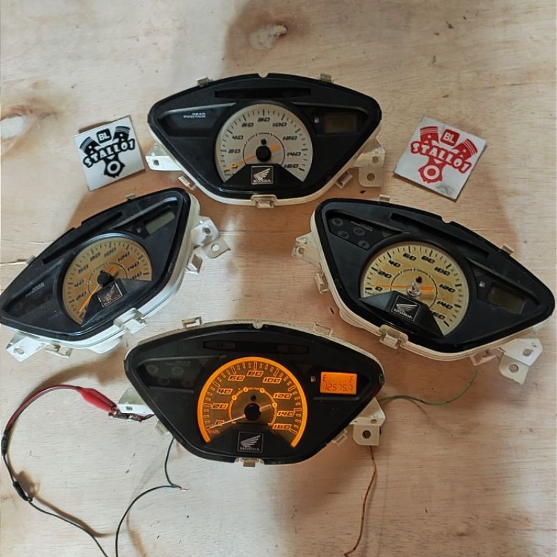 Speedometer spedometer sepido meter kilometer Honda Supra x125 x 125 D asli original copotan motor.