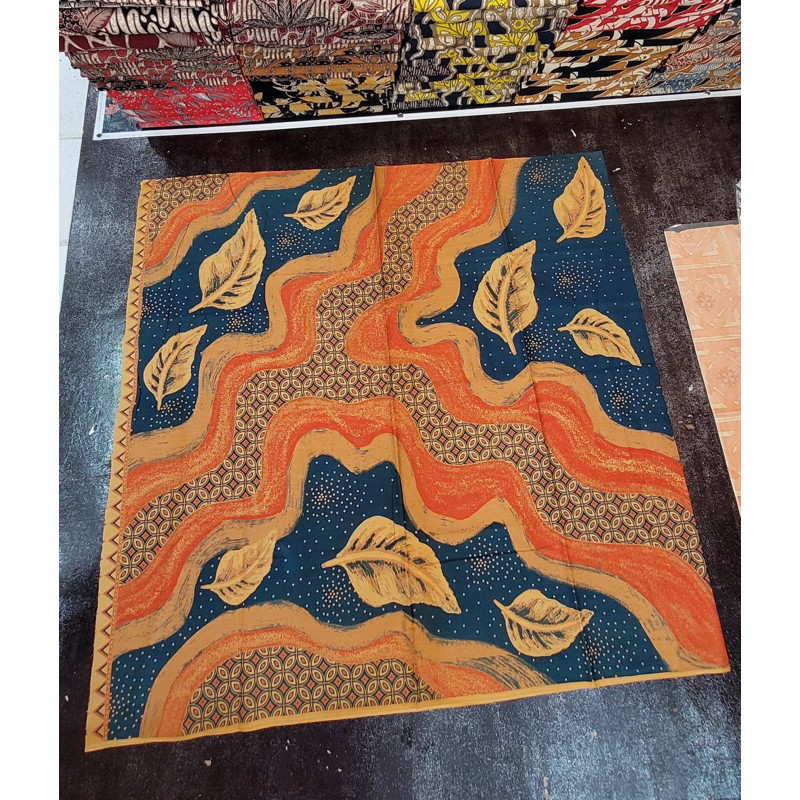KAIN BATIK POTONGAN WARNA TERACOTA NAVY, PEACH, HIJAU MINT MOTIF DAUN JATUH