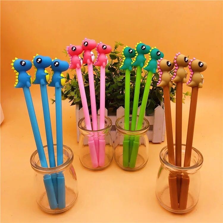 

PULPEN GEL MOTIF KARAKTER DINO ANIMAL LUCU IMUT / BOLPEN GEL KARAKTER PP67 Terlaris