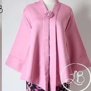 

Promo !! Atasan Kebaya Floy Balotelli / Kebaya Encim / Kebaya Kutubaru - Hitam, M