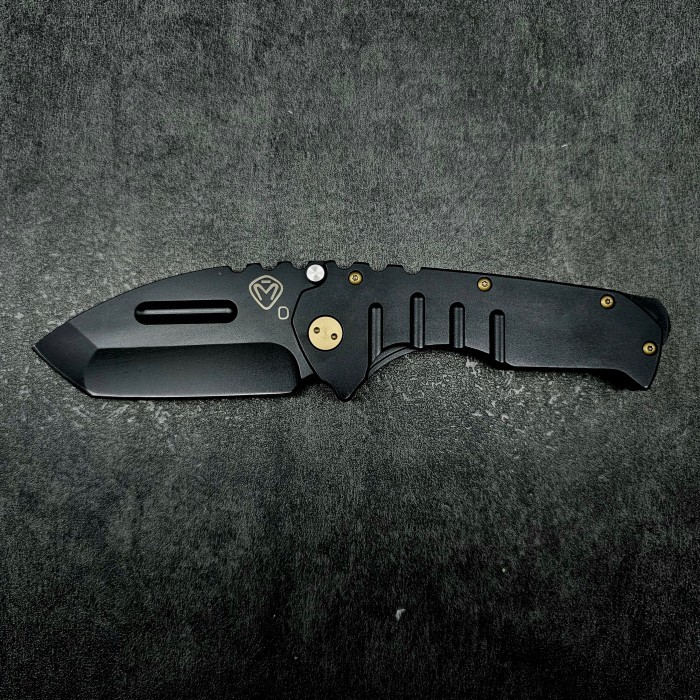 Pisau Outdoor Medford Praetorian Black Gold Steel Handle D2 Blade