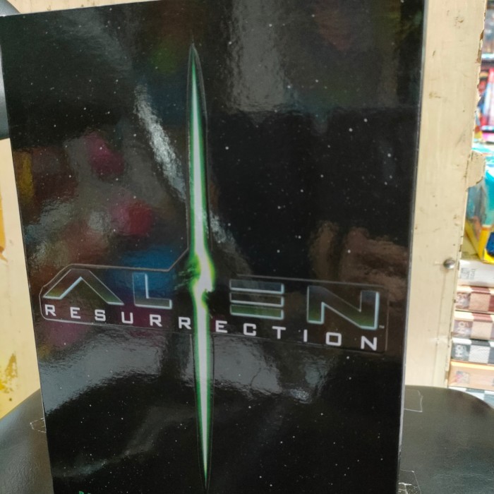 mainan figure alien neca baru