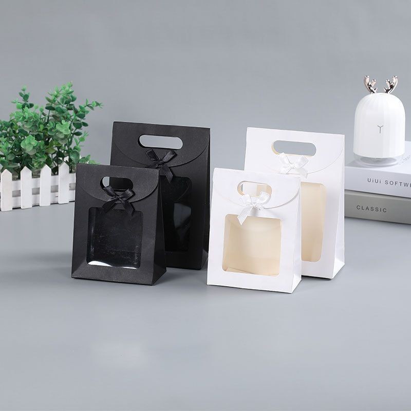 

KADO FLIP PAPER BAG TRANSPARAN WINDOW PEREKAT SOUVENIR KADO ULTAH BIRTHDAY