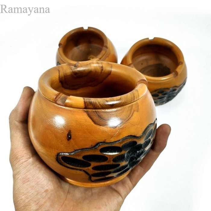 

Asbak Rokok Unik Kayu Jati Model Gentong Ukir Pahat Murah