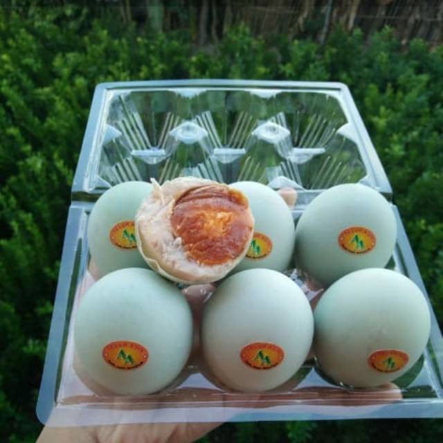 

PROMO PUNCAK Telur Bebek Asin matang siap makan STOK TERBATAS