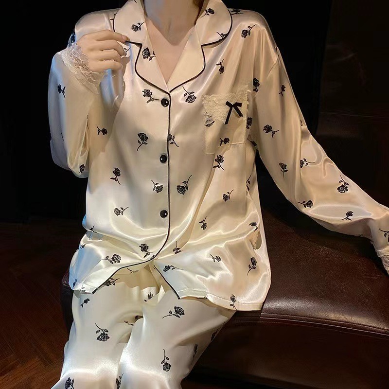 Piyama lengan panjang wanita/set piyama renda sutra es bunga korean style