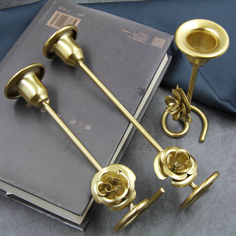 

Luxury Rose Candlestick Aesthetic Living Room Decoration Metal Candle Holder Golden Home Decoration Table Ornaments Handicrafts