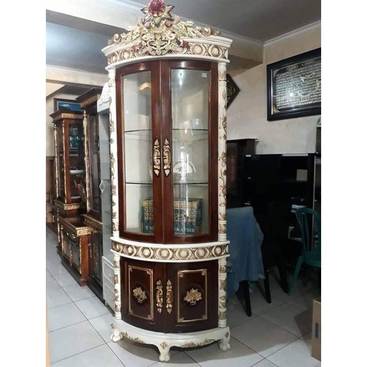 Lemari Pojok Ruang Tamu Jati Murah/Lemari Pajangan sudut Kayu jati