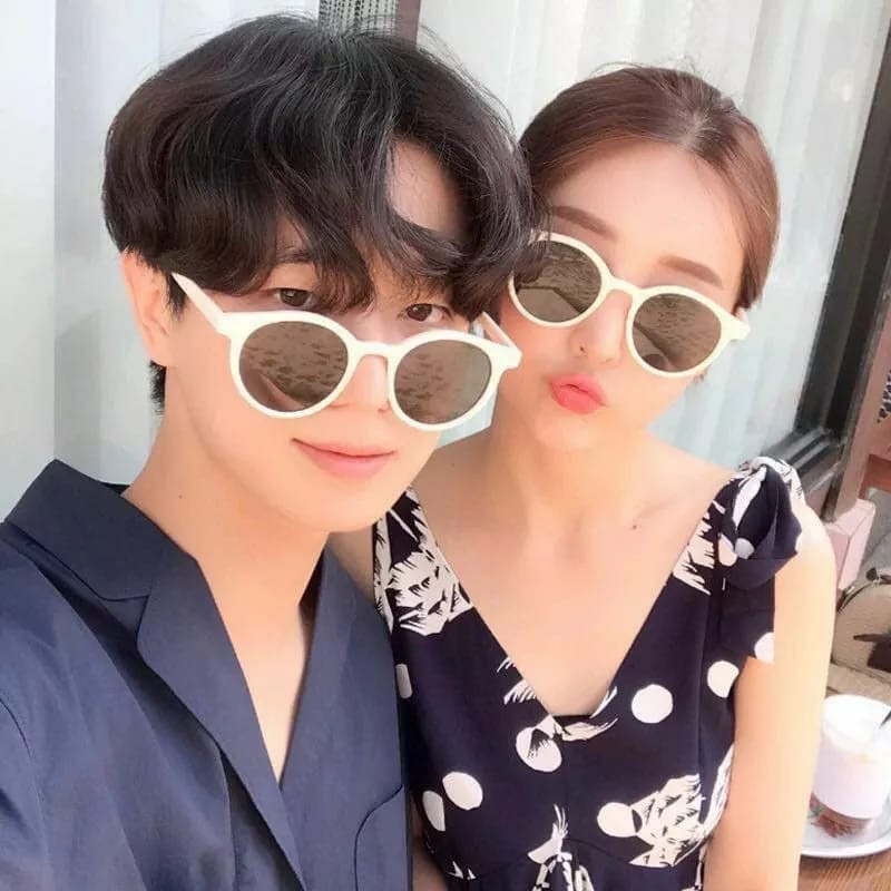 [Bisa COD] Kacamata Hitam Wanita Kacamata Pria Gaya Korea Fashion Couple Keren Kaca Mata Pria