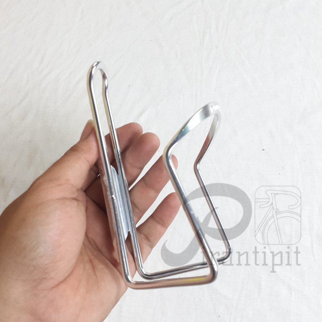 Bottle Cage Cagak Botol Polygon Alloy Sepeda Cage Avarium / BOTTLE CAGE POLYGON AVARIUM TEMPAT BOTOL