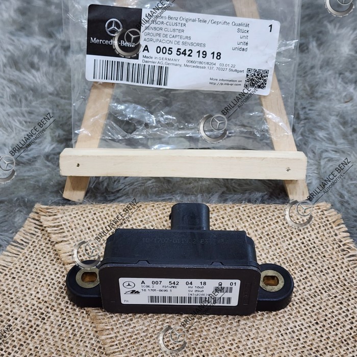 SENSOR YAW RATE MERCEDES BENZ W204 A0055421918 MODUL ESP MERCY ORI