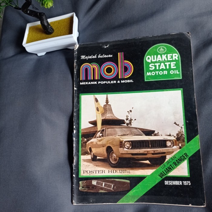 Majalah Bulanan Mob. Desember 1975