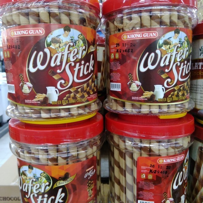 

GLK Khong Guan Wafer Stick Chocolate 500g-Astor Toples-Astor Coklat-Grosir