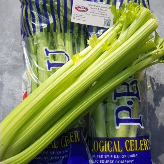 

HarvestMoon Celery Stick Organik / Seledri Per kg - RRC