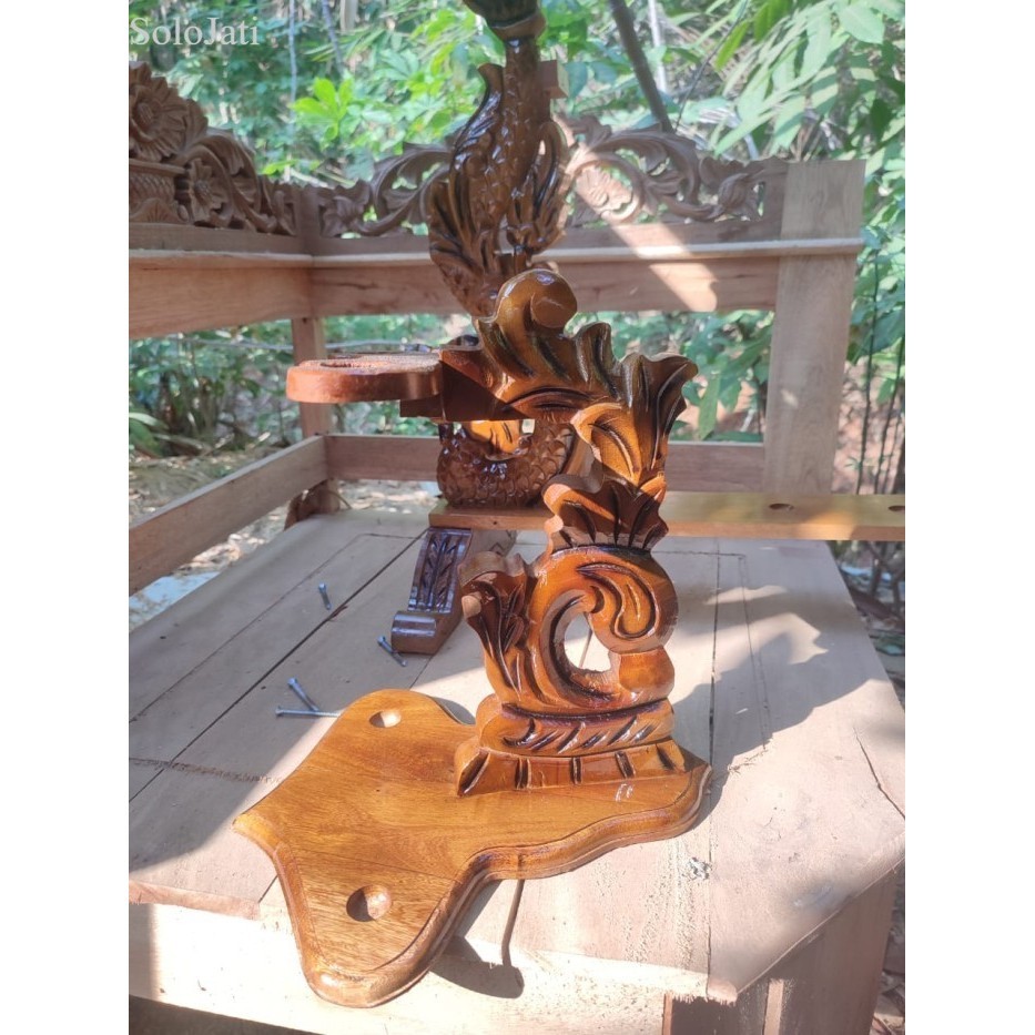 

termurah jagrak kayu stand keris isi 2 produksi sendiri bk megantara s murah