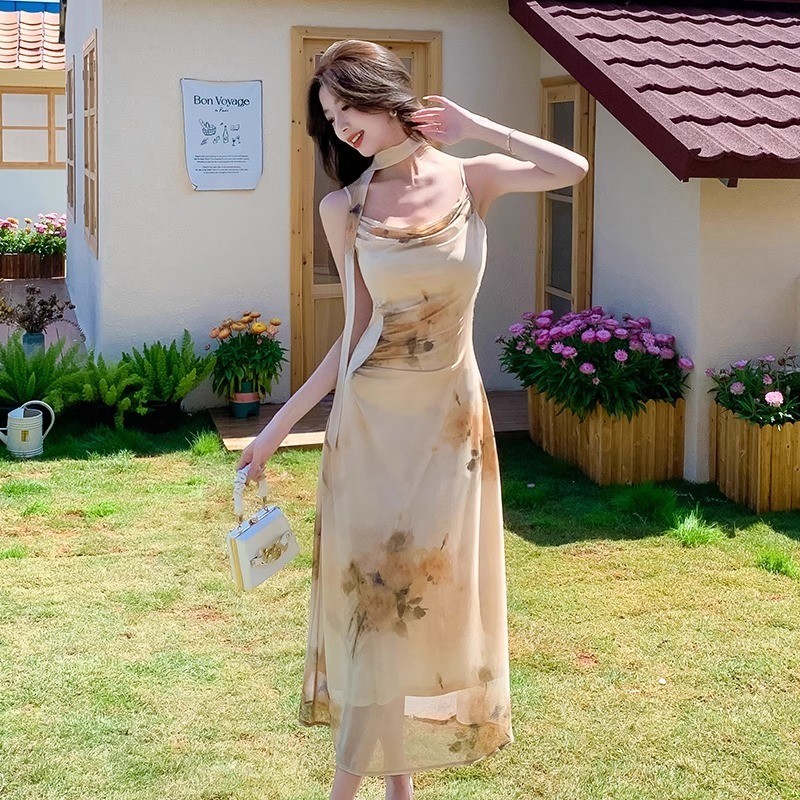 bunga bunga  baju vintage dress pantai panjang dress korean style press body dress wanita terbaru