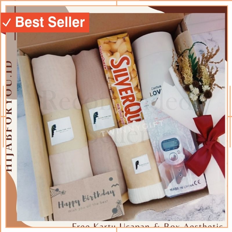 

Hampers unik Romantis Wisuda Anniversary Pacar Pasangan / Hampers Hijab Giftbox Kado Cewek Ulang Tahun Wisuda Anniversary Lebaran