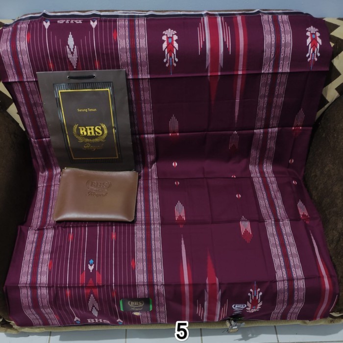 SARUNG BHS ROYAL STT GOLD