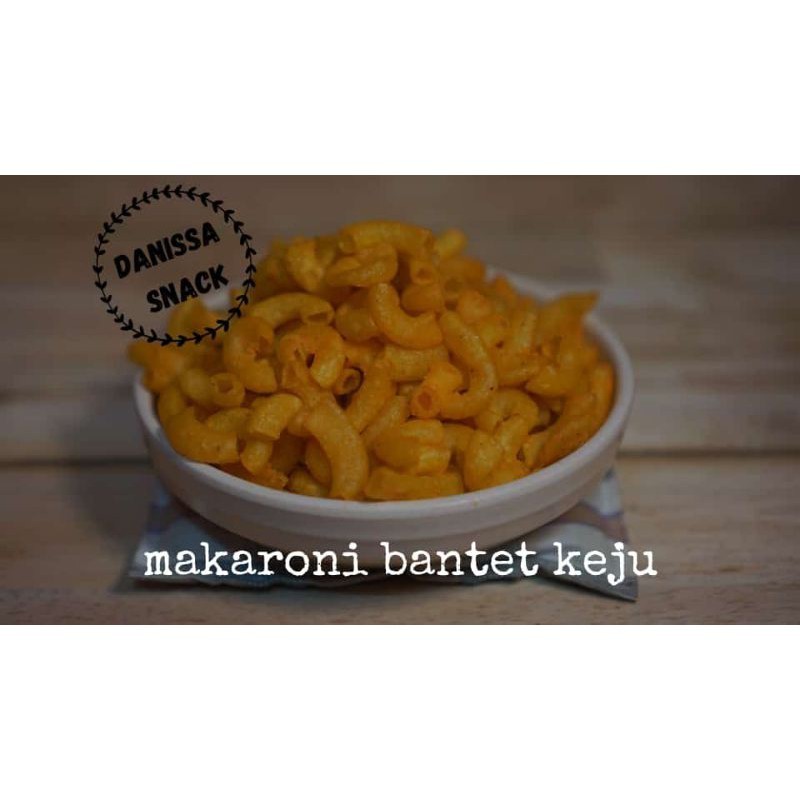 

SNACK KILOAN TERMURAH!!!MAKARONI BANTET KEJU 250 GR FREE BUBBLE WRAP/KARDUSGratis Ongkir & COD