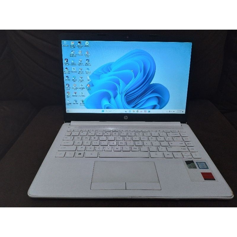 Laptop Gaming desain HP Pavilion 14s Core i5 8250u