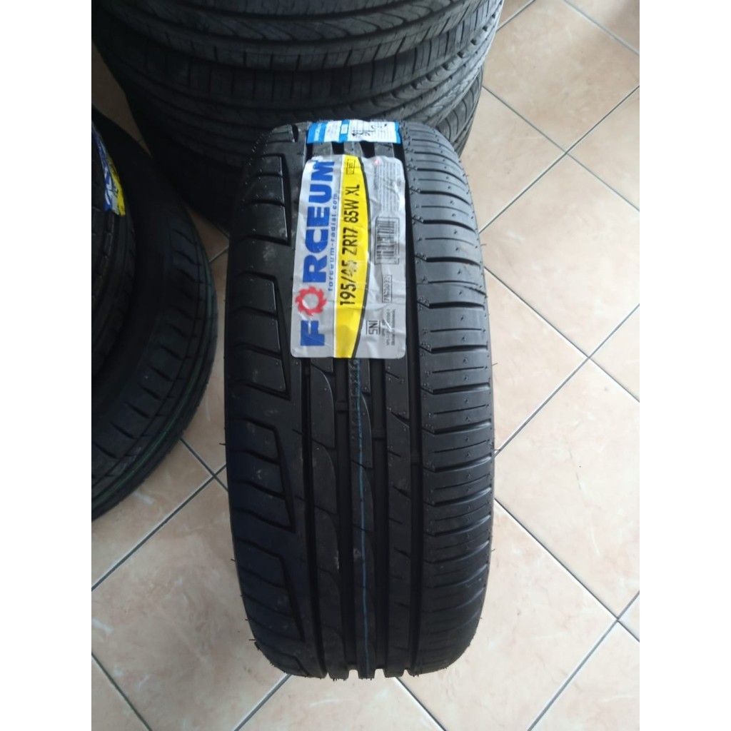 Forceum Octa 195/45 R17 Ban mobil